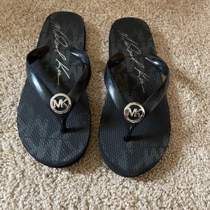 Michael Kors Flip Flops - Size 8
